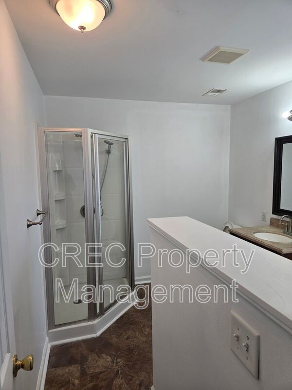 Spacious 4-Bedroom Home with Large Private Backyard property image