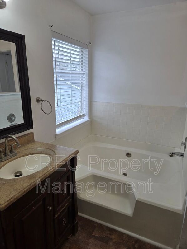 Spacious 4-Bedroom Home with Large Private Backyard property image