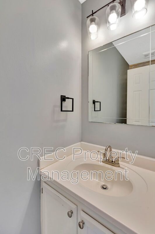 Spacious 4-Bedroom Home with Large Private Backyard property image
