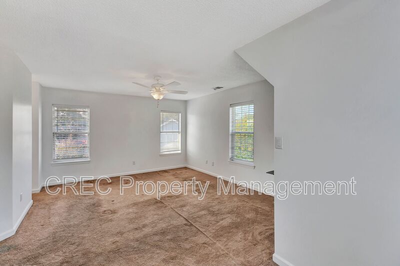 Spacious 4-Bedroom Home with Large Private Backyard property image