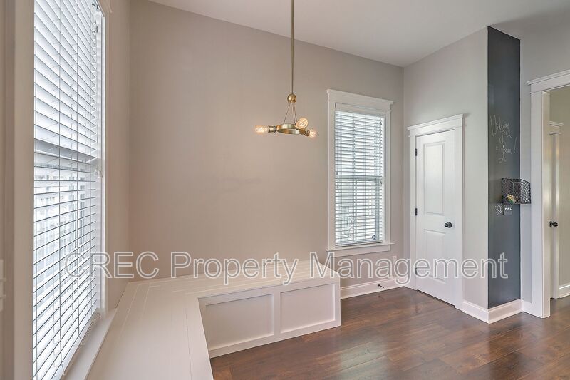 Charming White Gables Home! property image