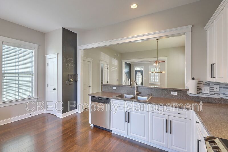 Charming White Gables Home! property image