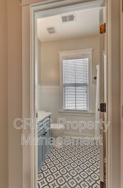 Charming White Gables Home! property image