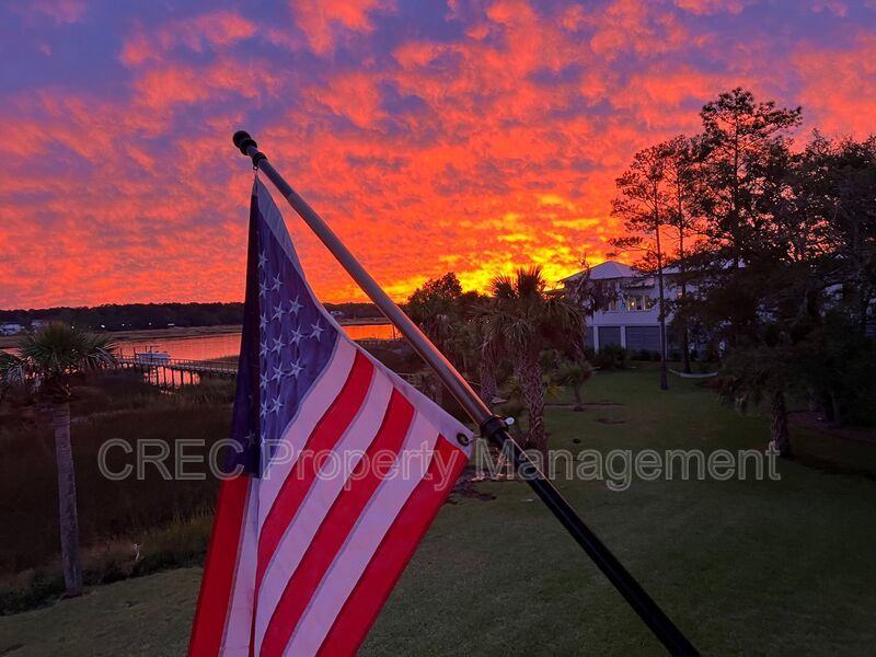 Elevated Elegance with Boat Access — A Property That Shines property image