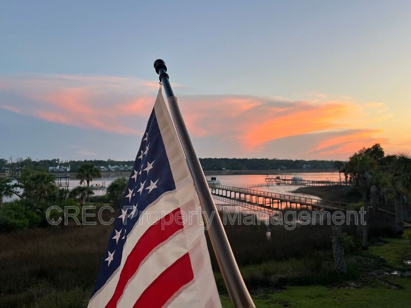 Elevated Elegance with Boat Access — A Property That Shines property image