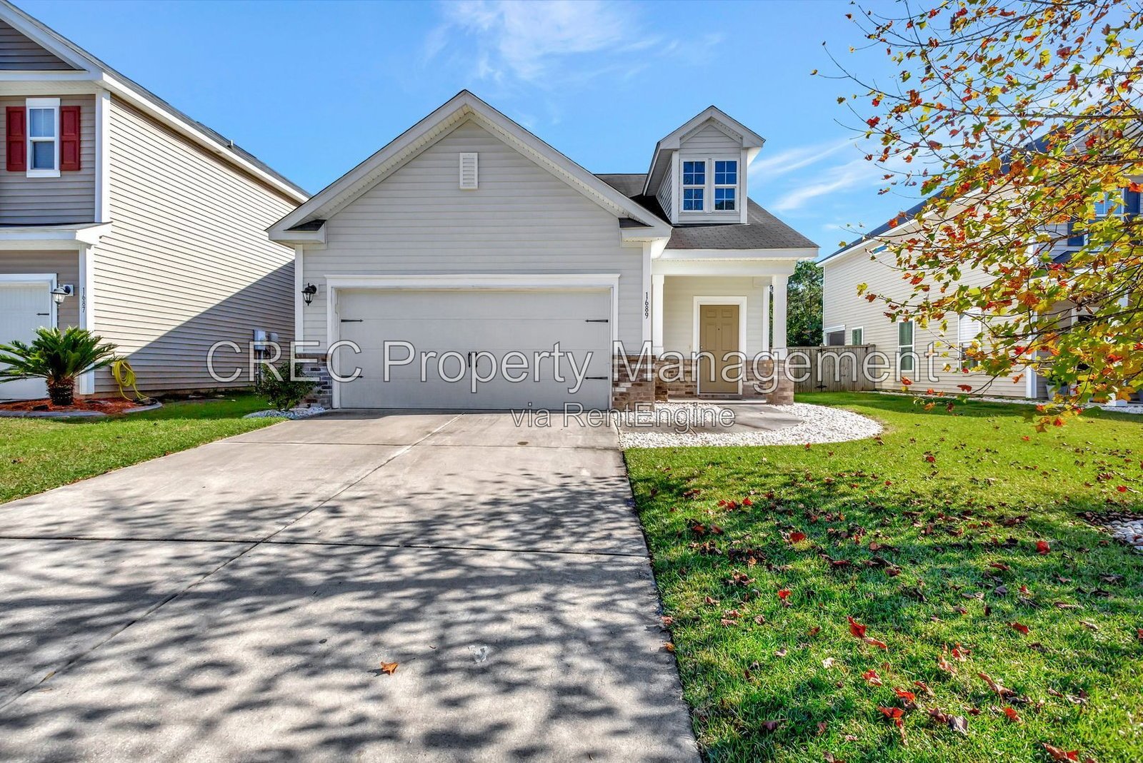 You Can't Beat This Price for 2000 sft! Pretty Summerville Home with Downstairs Master and Pond View! property image