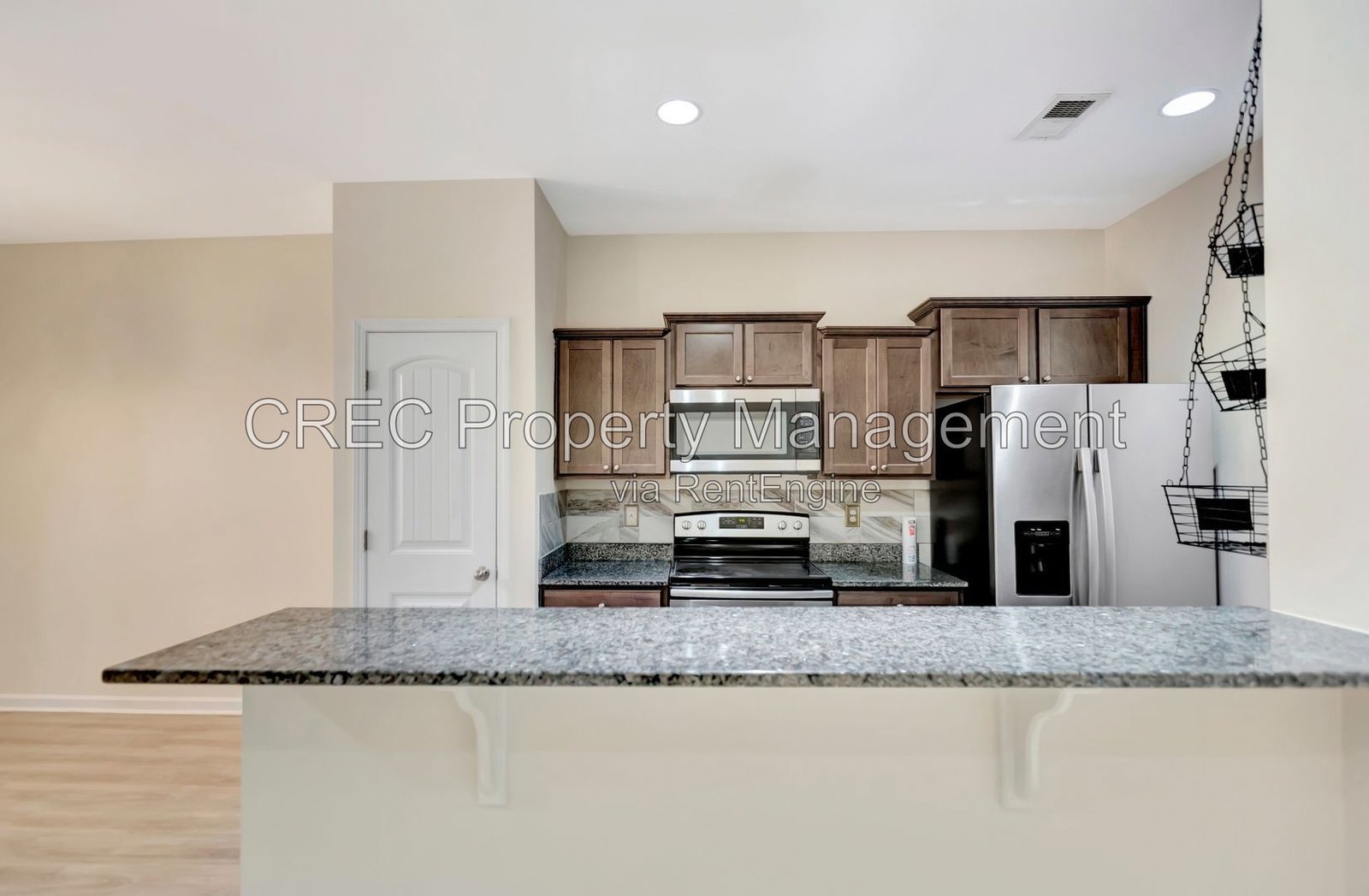 Stylish Lakeview Commons Townhome property image