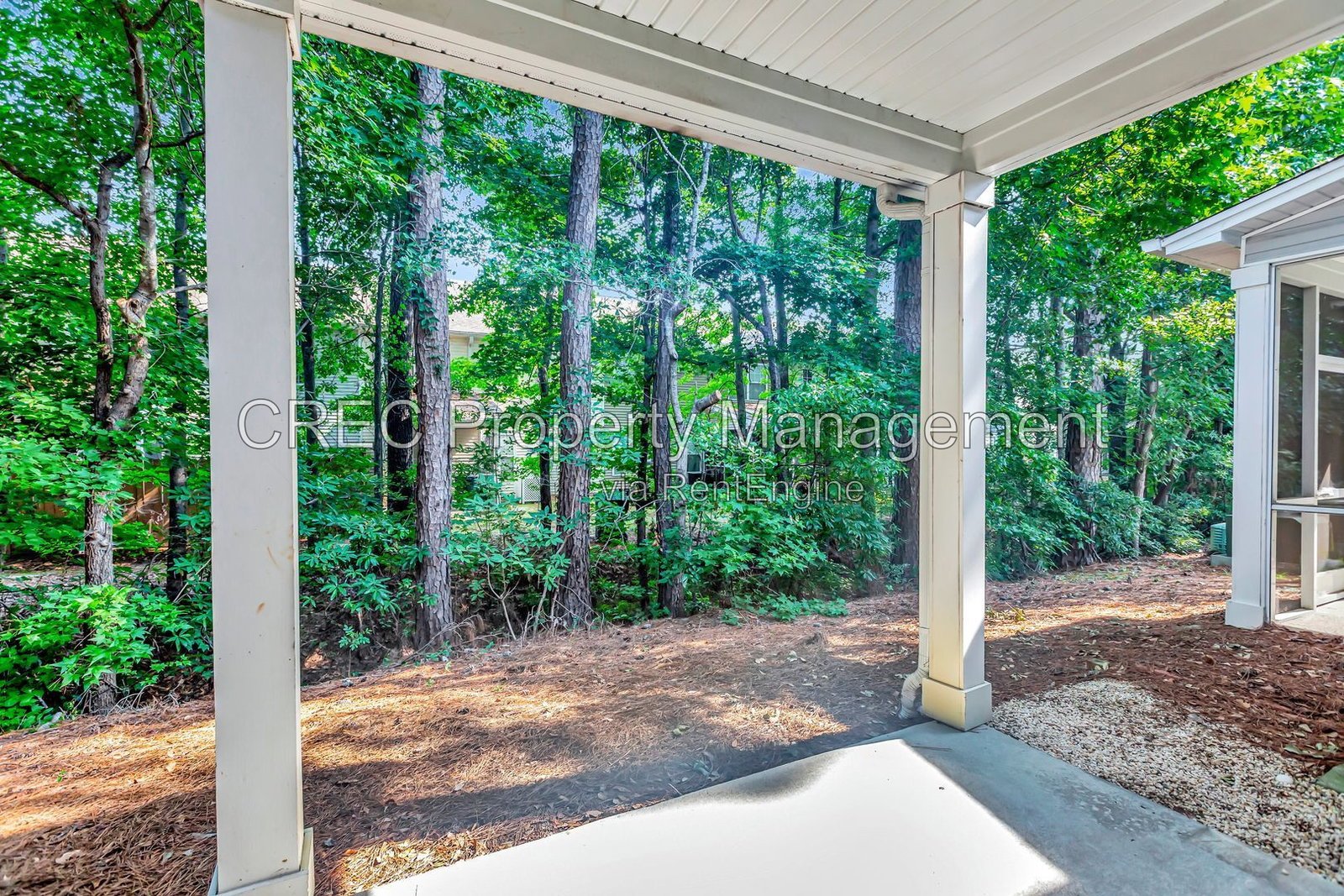 Stylish Lakeview Commons Townhome property image