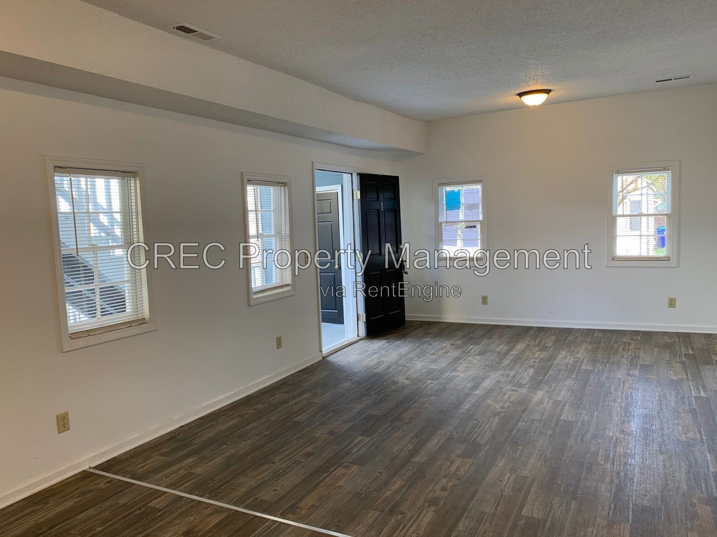 ** Coming Soon **Great Downtown Duplex Unit! property image