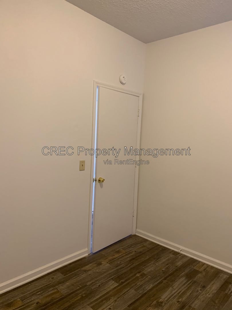 ** Coming Soon **Great Downtown Duplex Unit! property image