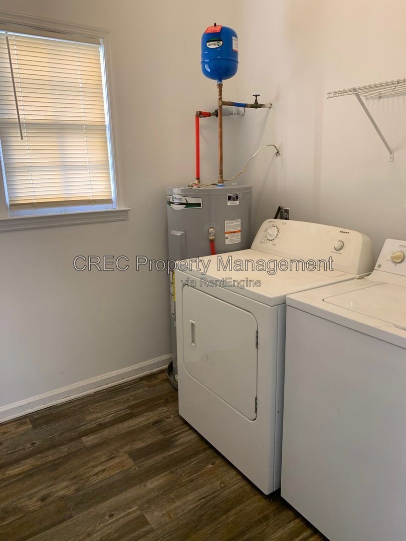 ** Coming Soon **Great Downtown Duplex Unit! property image