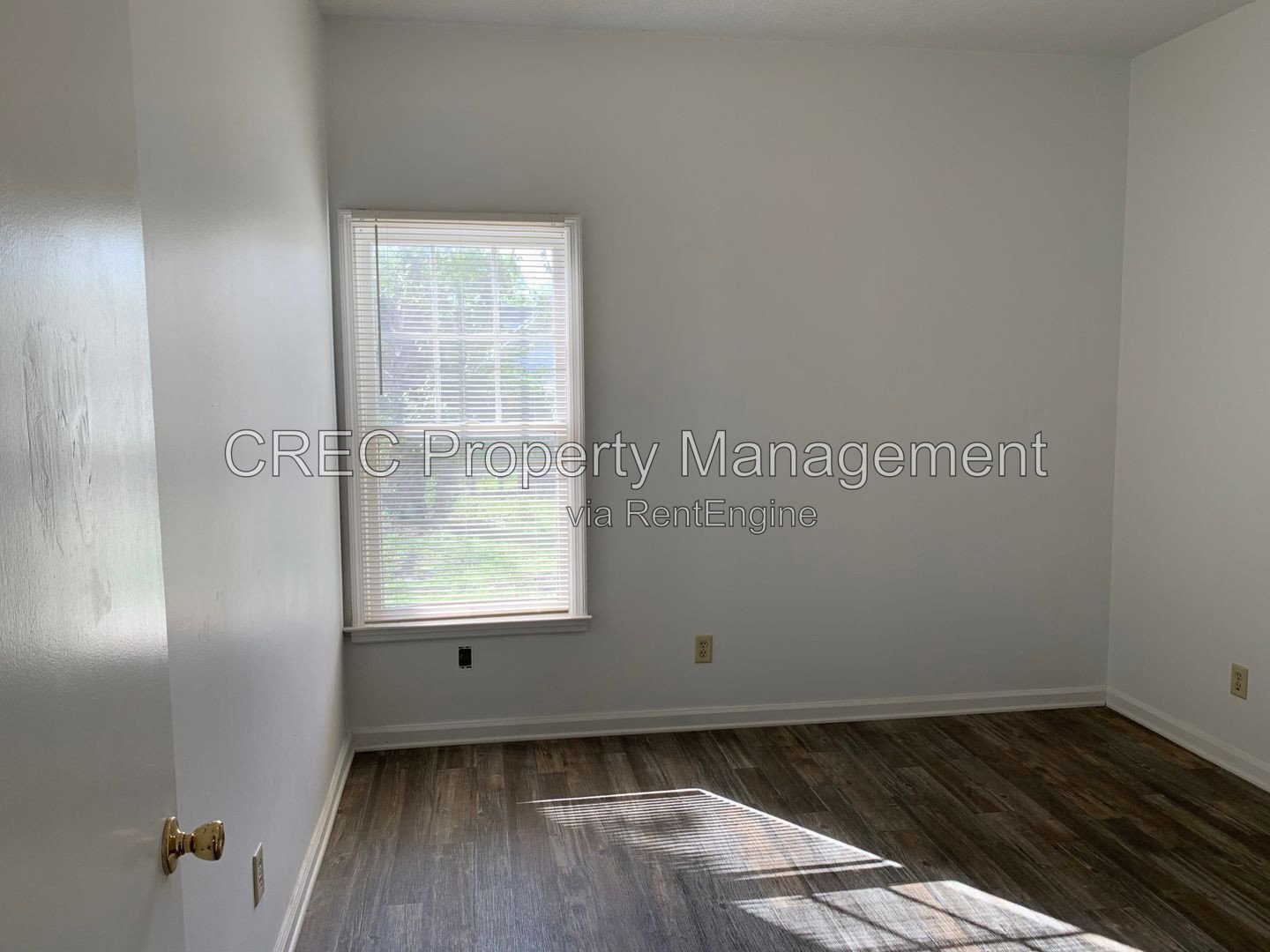 ** Coming Soon **Great Downtown Duplex Unit! property image