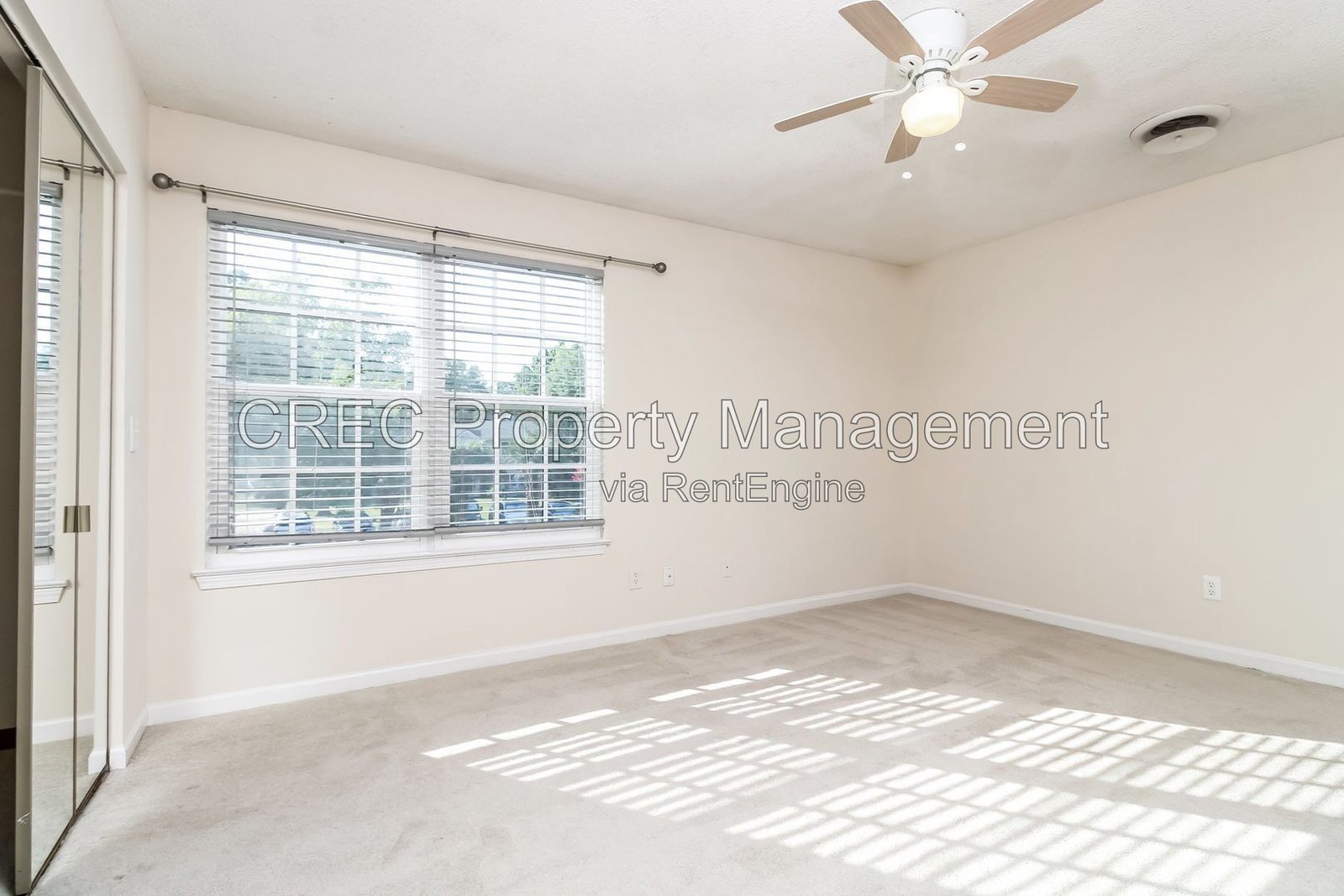 ** $300 OFF FRIST MONTHS RENT for move in 8/15 or earlier ** Spacious Home in Beaumont! property image