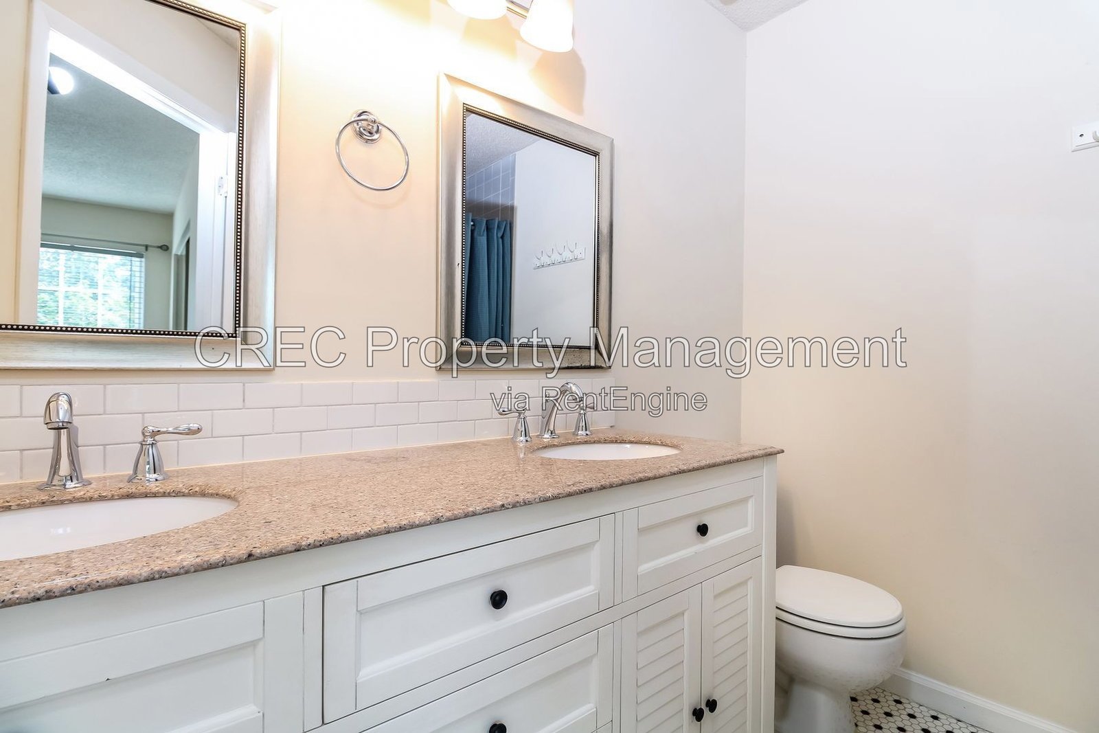** $300 OFF FRIST MONTHS RENT for move in 8/15 or earlier ** Spacious Home in Beaumont! property image