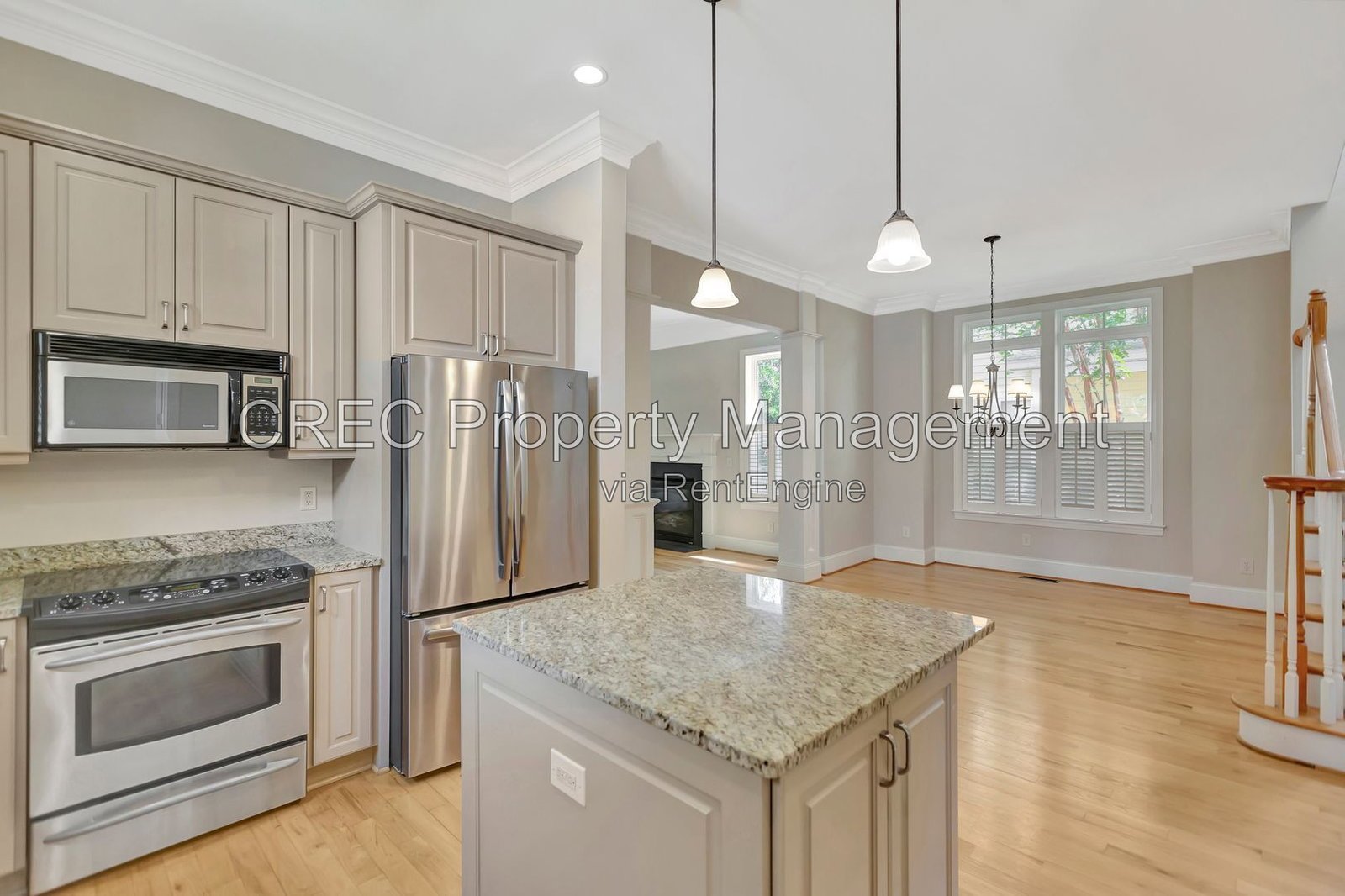 Beautiful custom Daniel Island home! property image