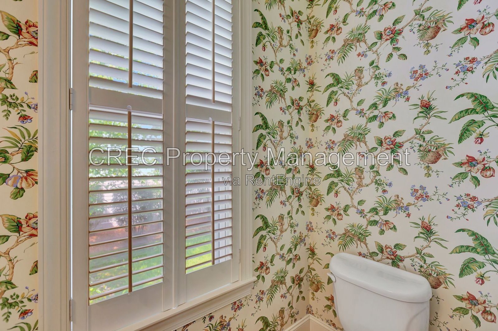 Beautiful custom Daniel Island home! property image