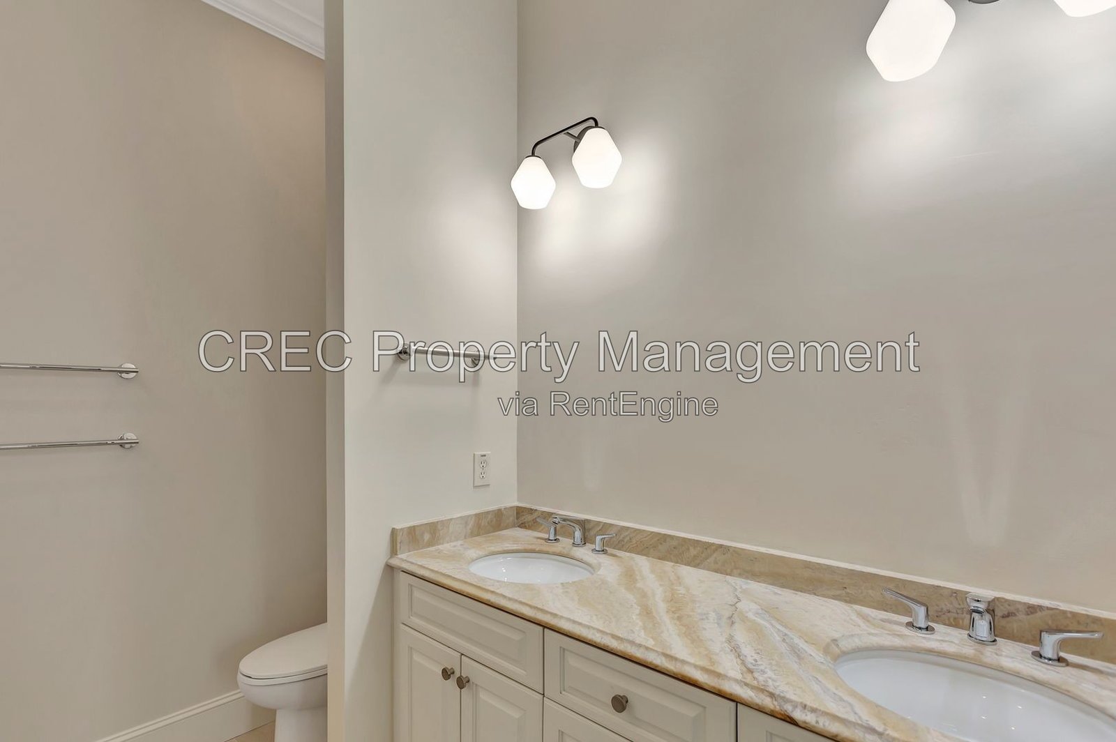 Beautiful custom Daniel Island home! property image