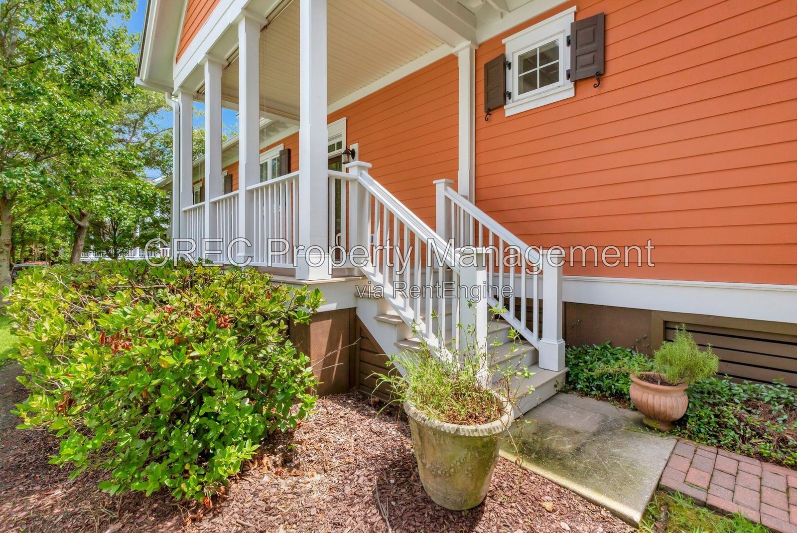 Beautiful custom Daniel Island home! property image