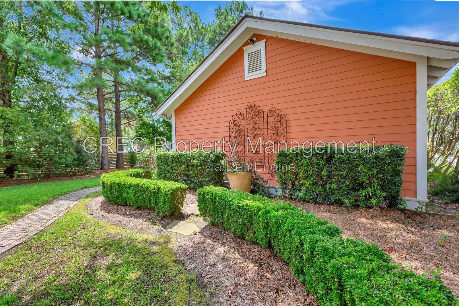Beautiful custom Daniel Island home! property image