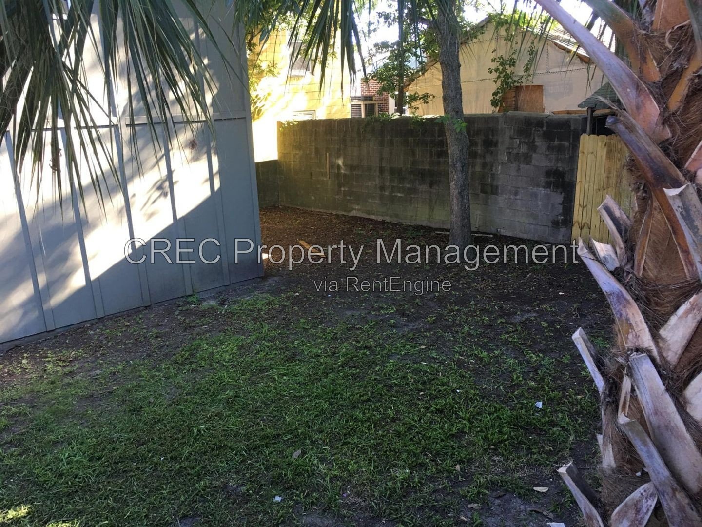 Conveniently Located Downtown Charleston Rental property image