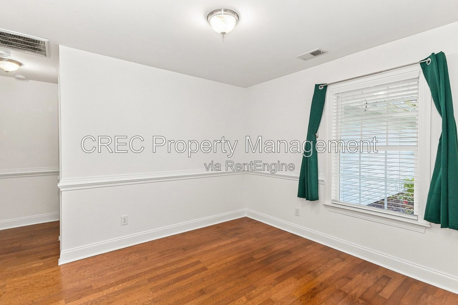 Welcome home to 304 Carriage Wheel Road, where comfort meets convenience! property image