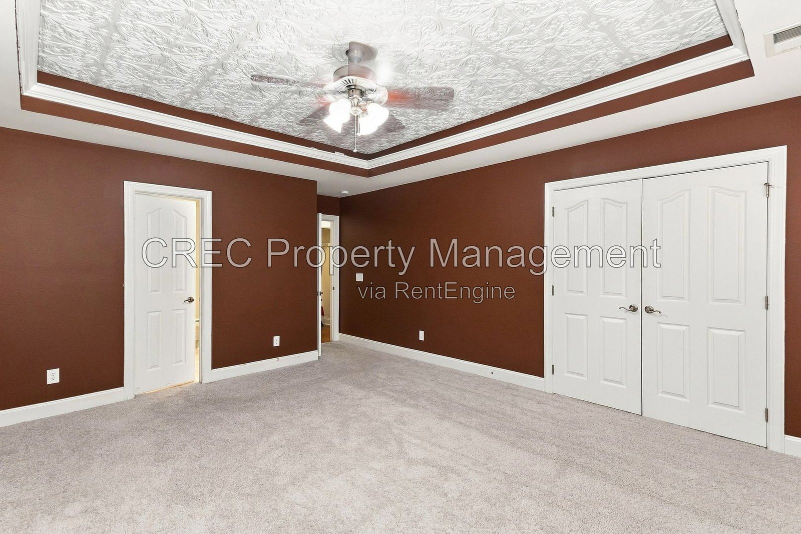 Welcome home to 304 Carriage Wheel Road, where comfort meets convenience! property image