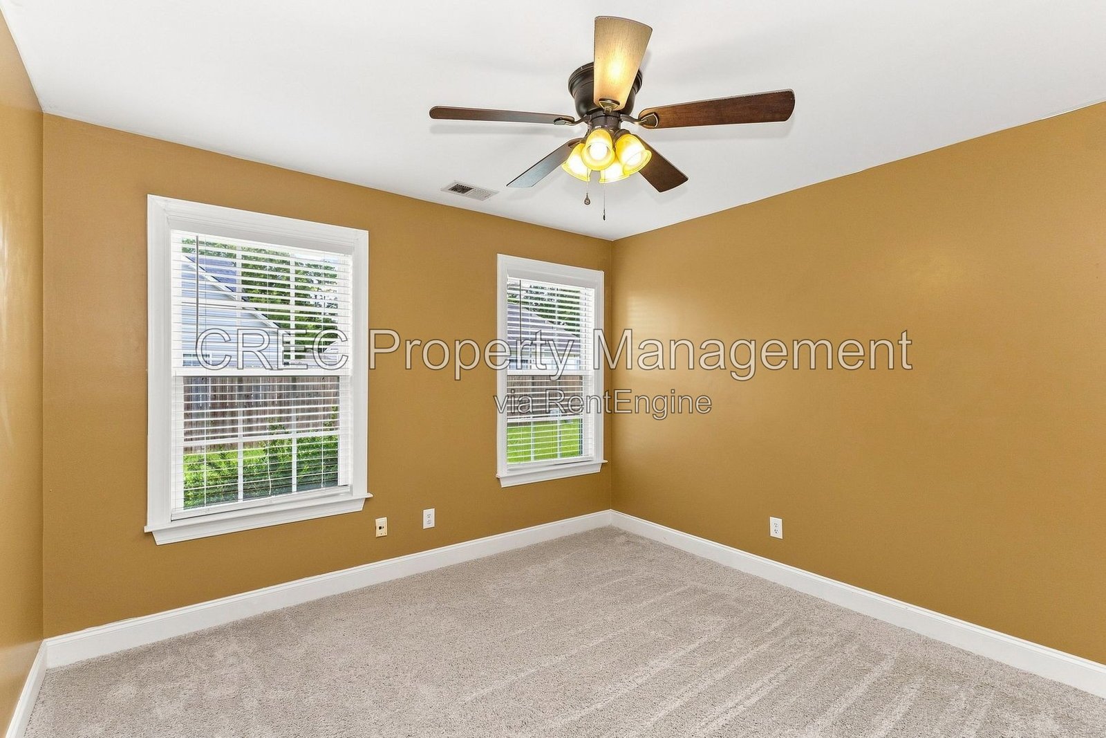 Welcome home to 304 Carriage Wheel Road, where comfort meets convenience! property image