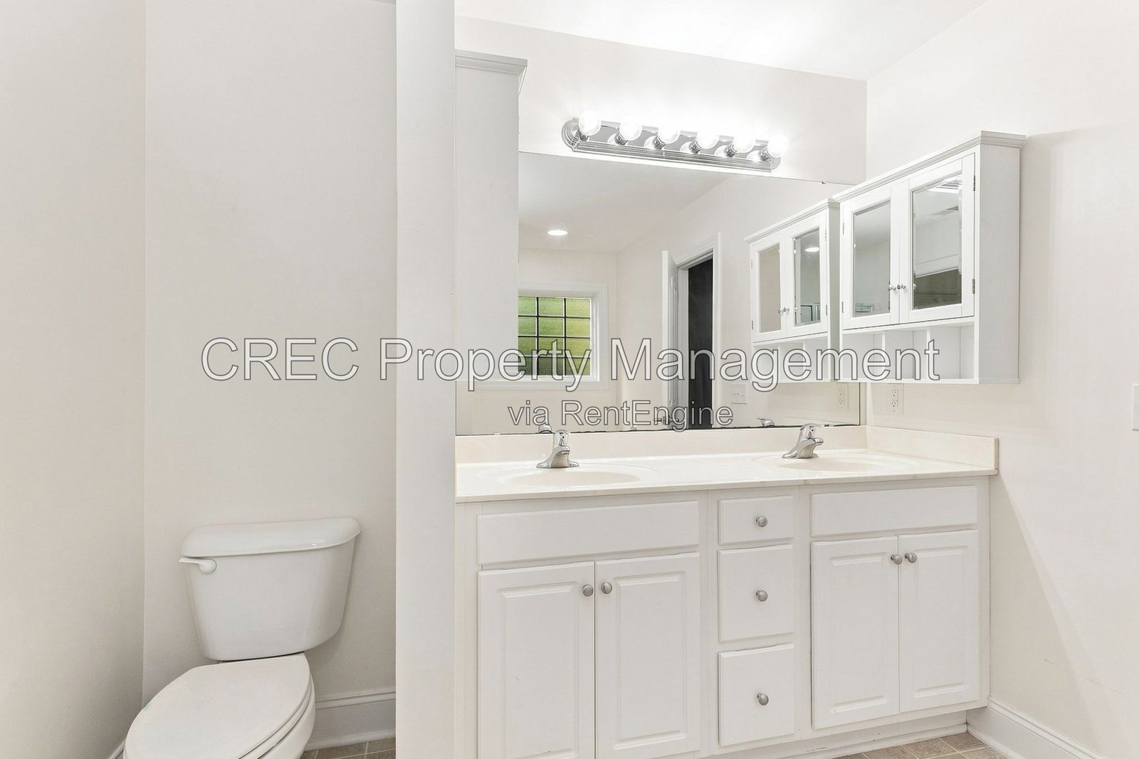 Welcome home to 304 Carriage Wheel Road, where comfort meets convenience! property image
