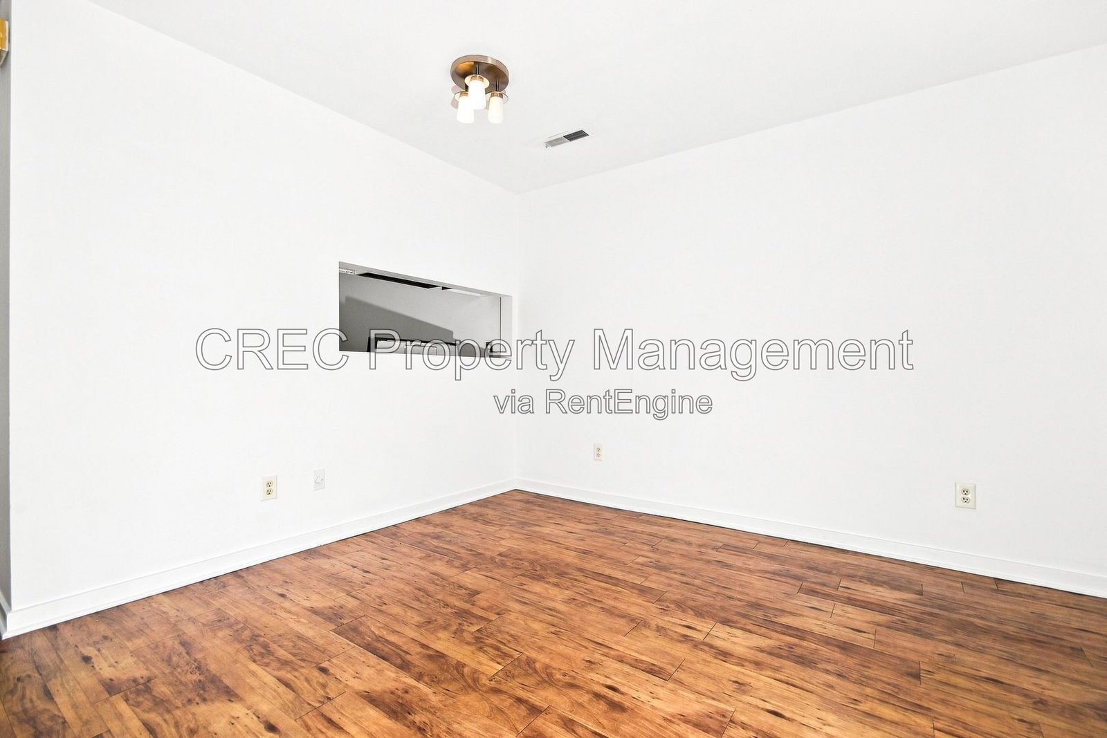 Move in Ready West Ashley Condo! property image