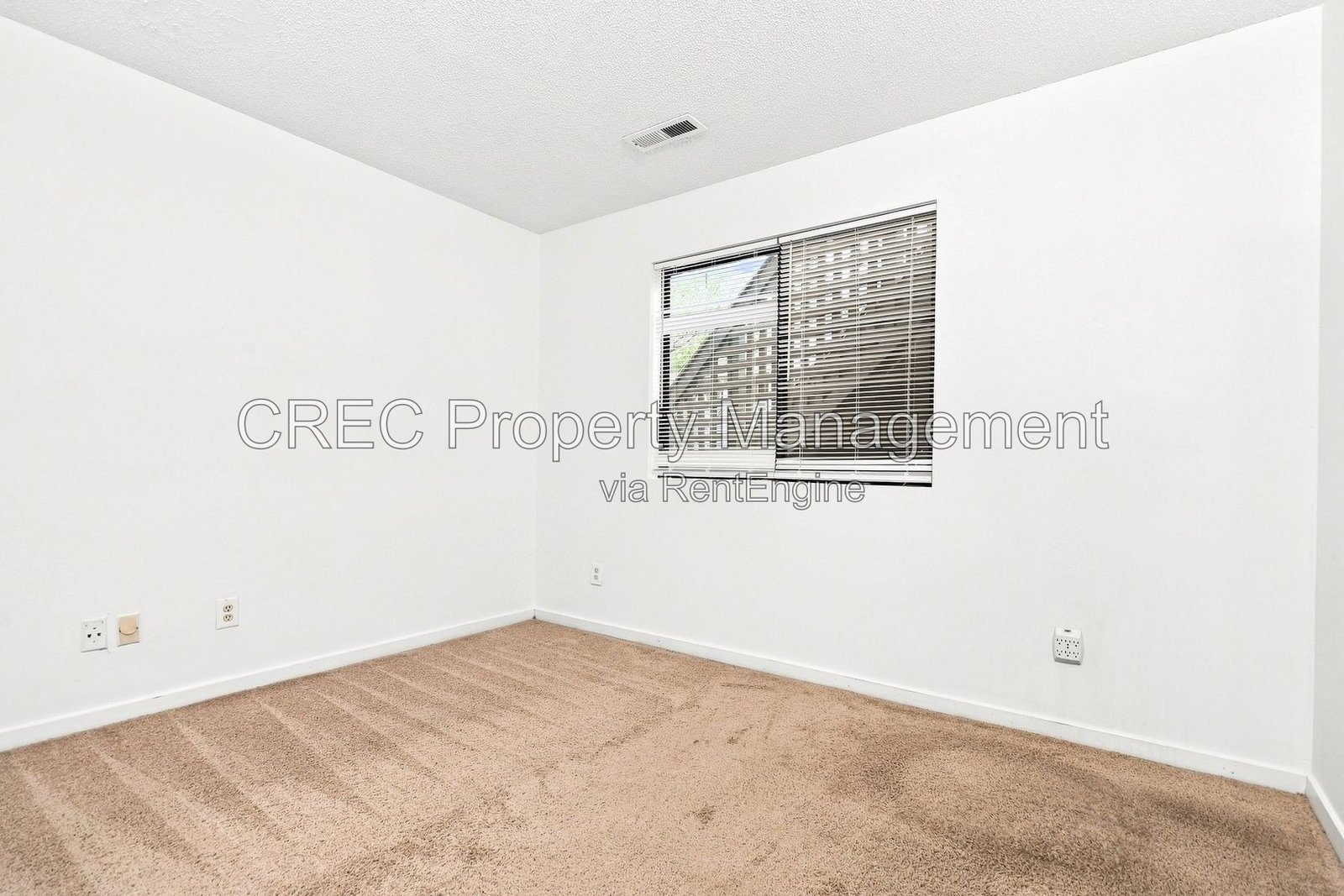 Move in Ready West Ashley Condo! property image