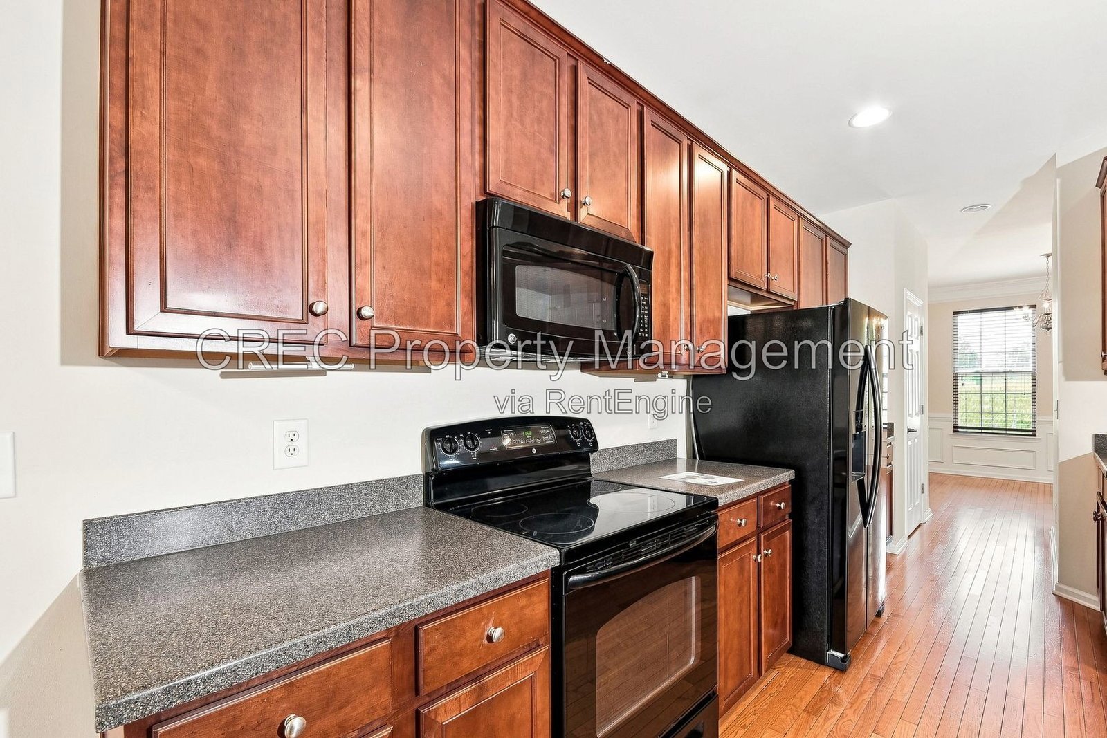 Spacious townhouse in Tranquil Hill Plantation! property image