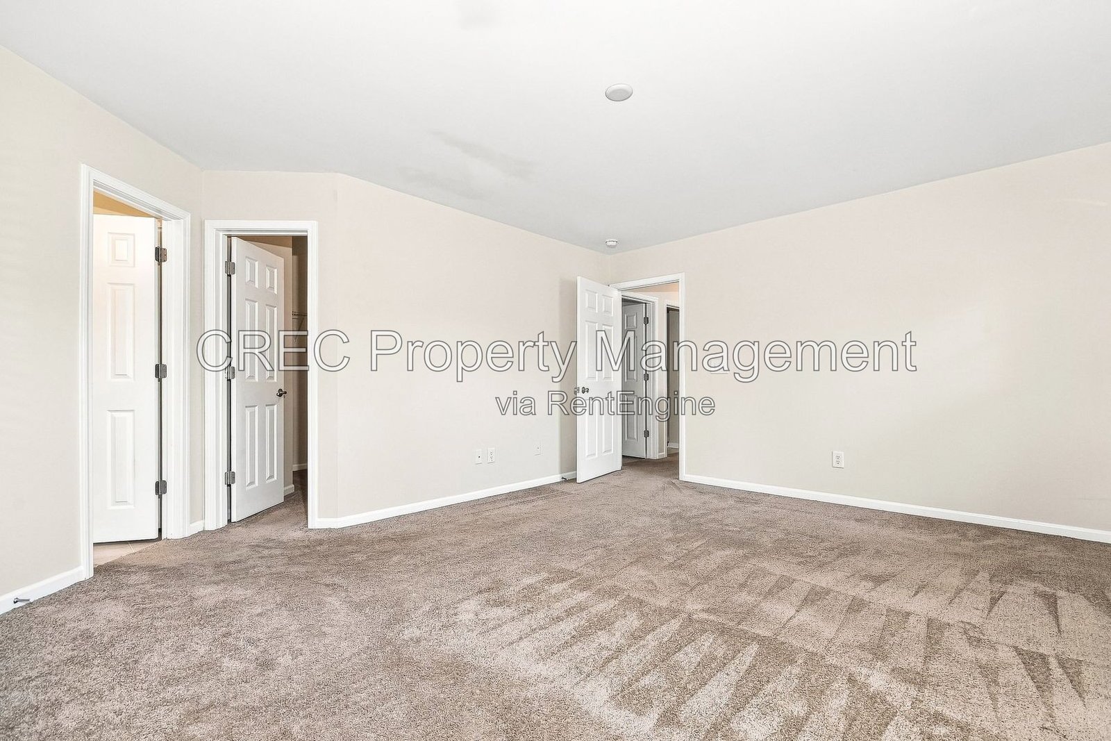 Spacious townhouse in Tranquil Hill Plantation! property image