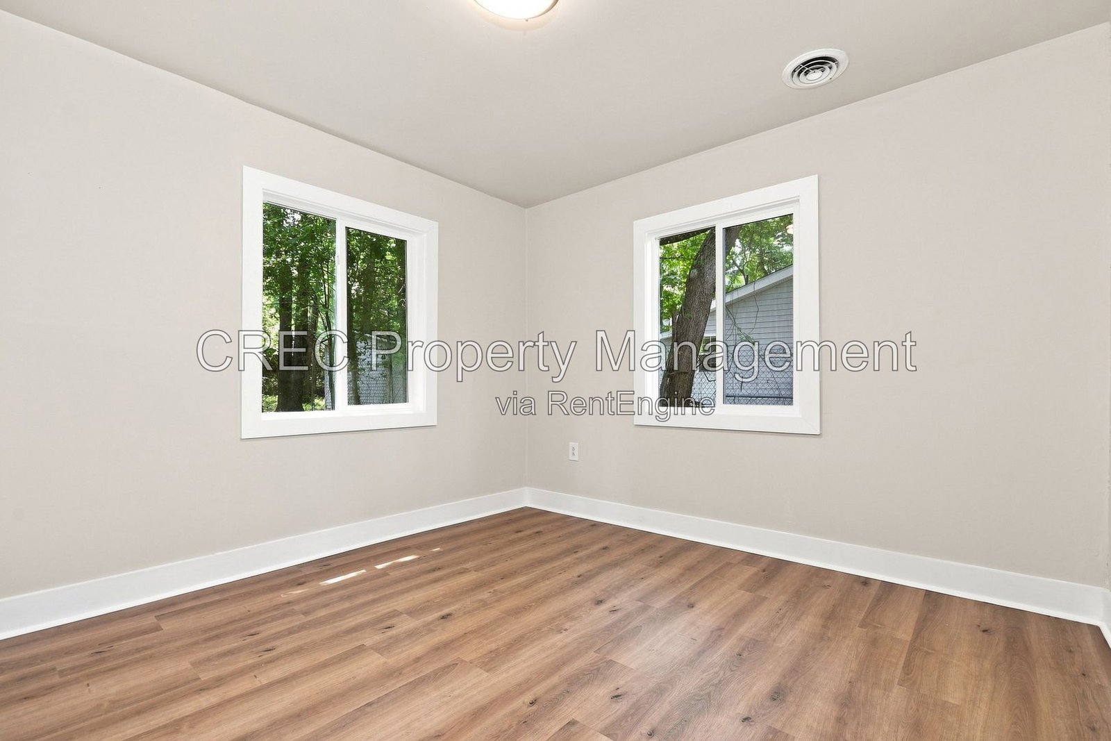 Newly Remolded Duplex in West Ashley property image