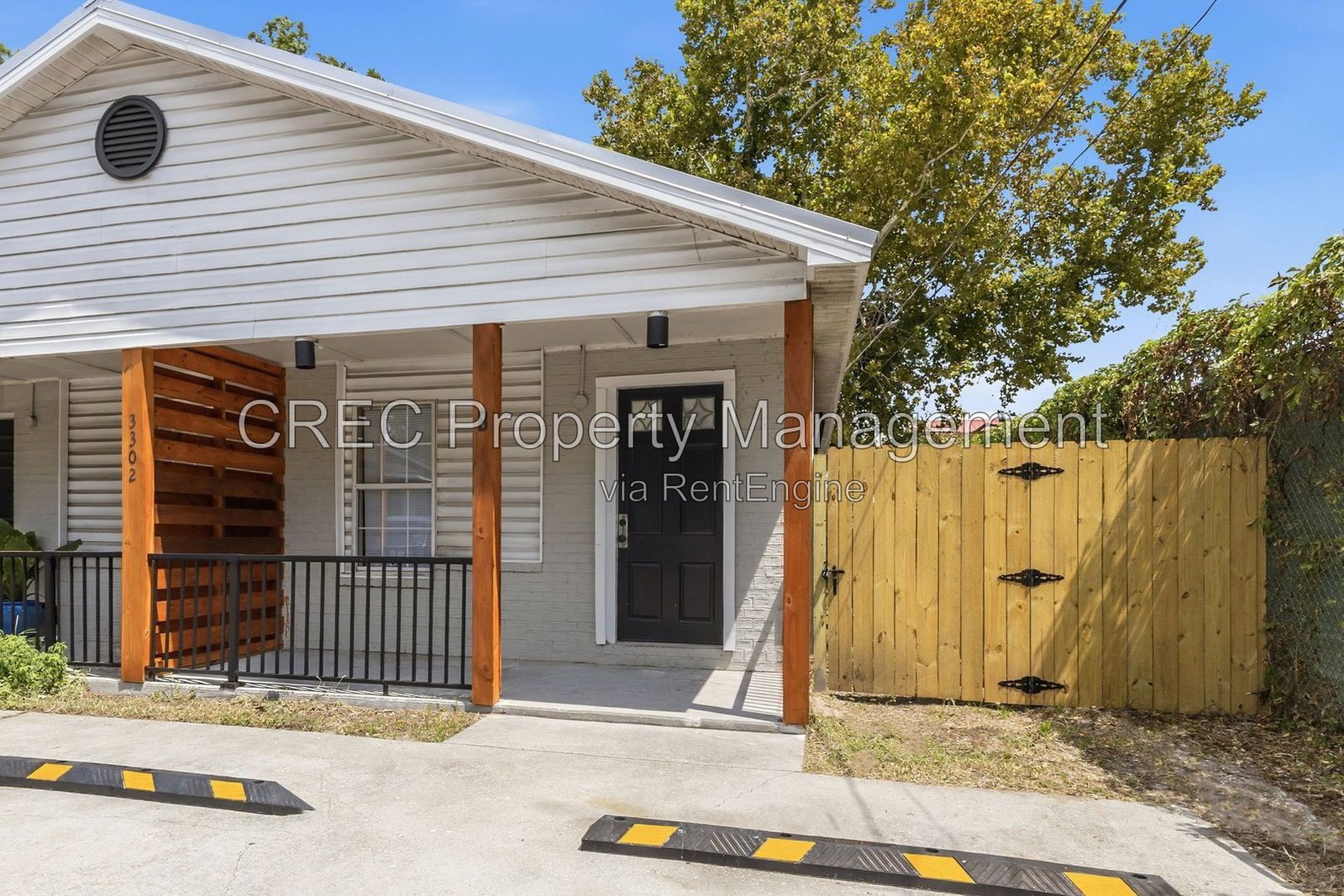 Newly Updated Duplex in North Charleston **Halloween Discount** property image