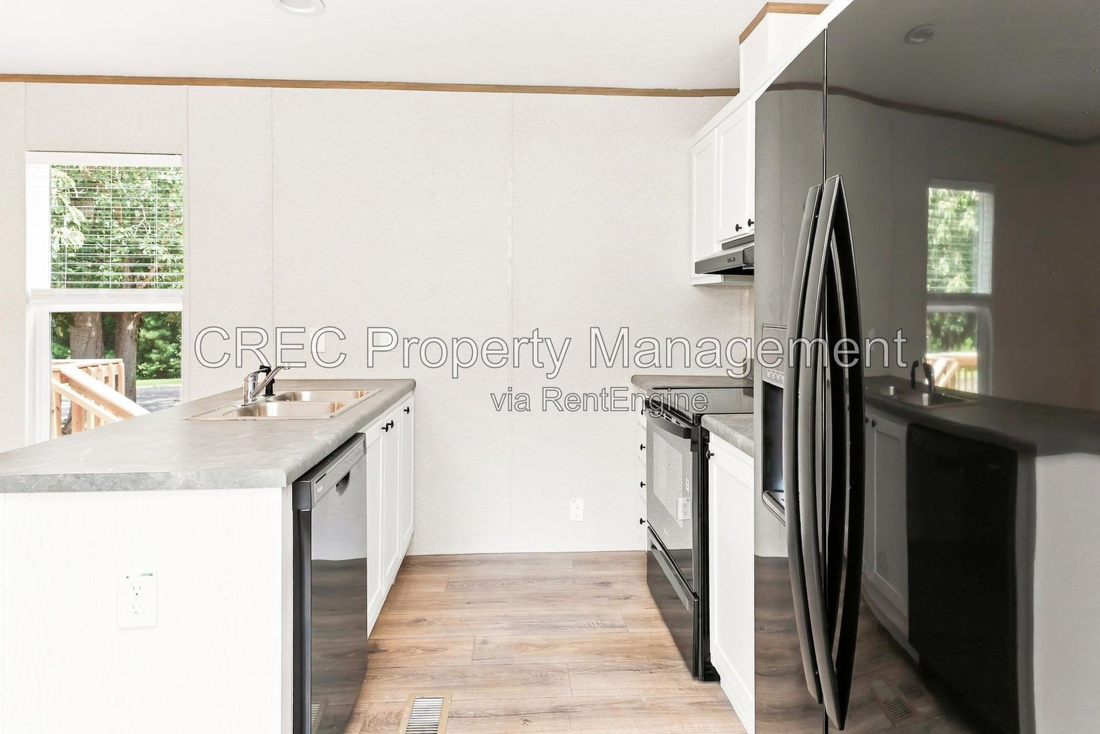BRAND NEW 2 BED / 2 BATH HOME — 5 MINUTES FROM DOWNTOWN SUMMERVILLE! property image