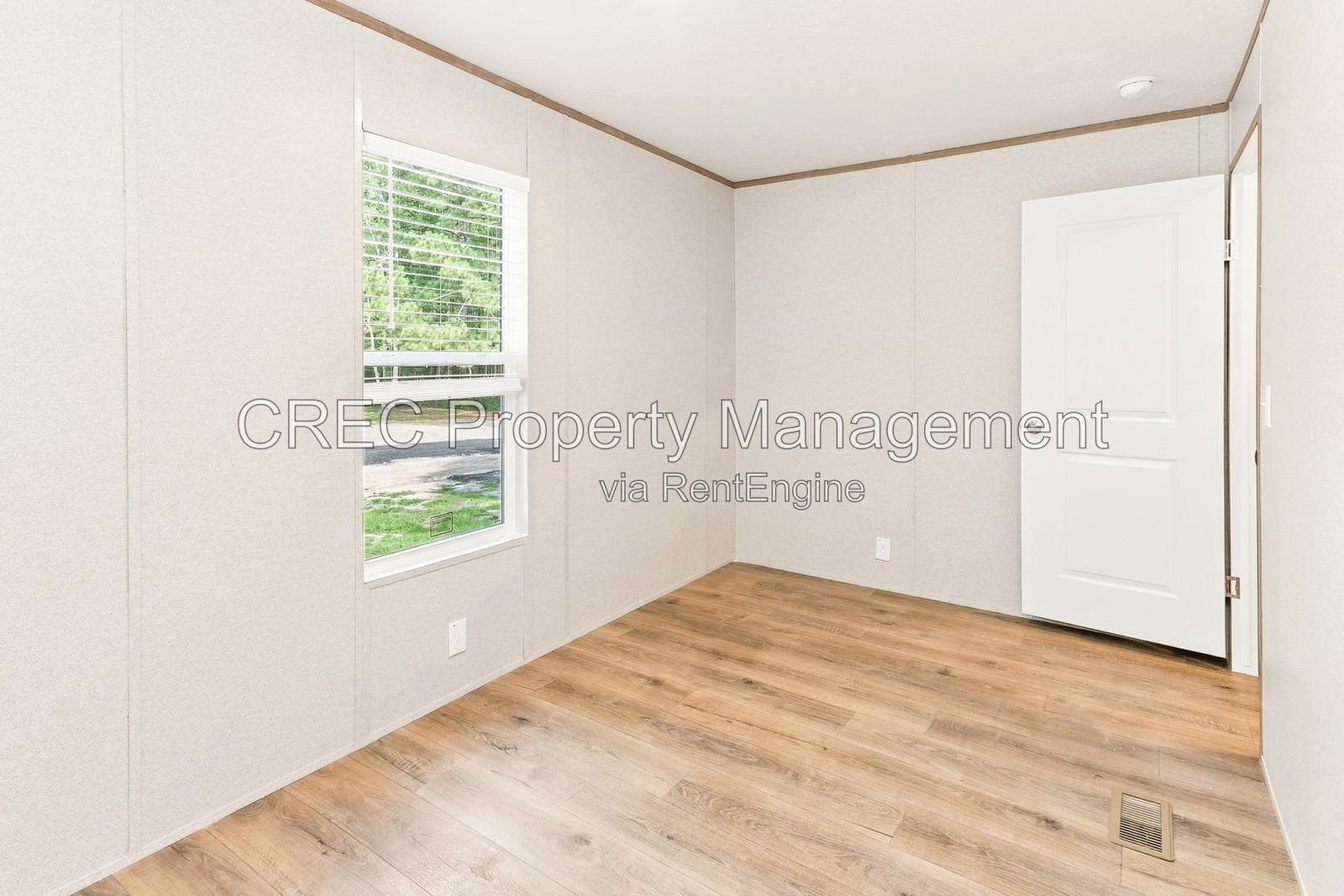 BRAND NEW 2 BED / 2 BATH HOME — 5 MINUTES FROM DOWNTOWN SUMMERVILLE! property image