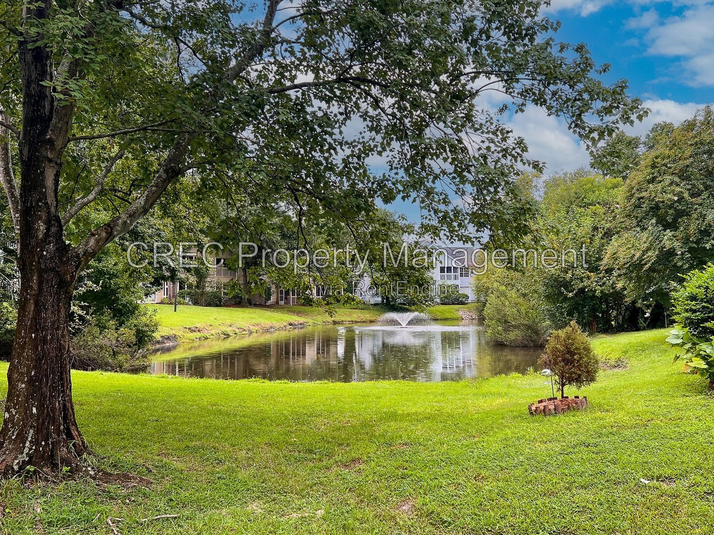 Beautifully Updated Townhouse in a Super Convenient Location! property image