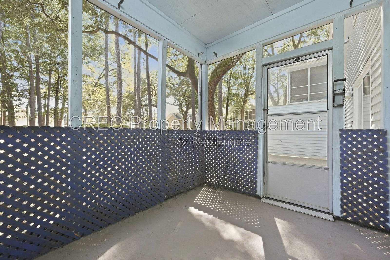 Beautifully Updated Townhouse in a Super Convenient Location! property image