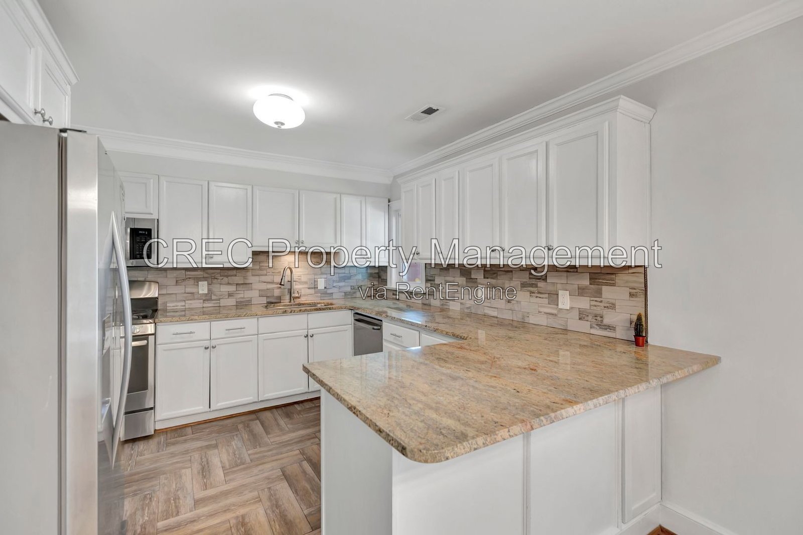 **Coming Soon** West Ashley Home in Pinecrest Gardens! property image