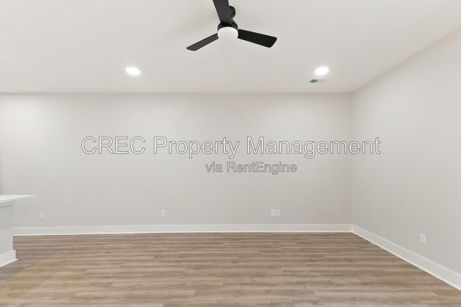 Charming Goose Creek Town Home: Space, Comfort, and Convenience property image