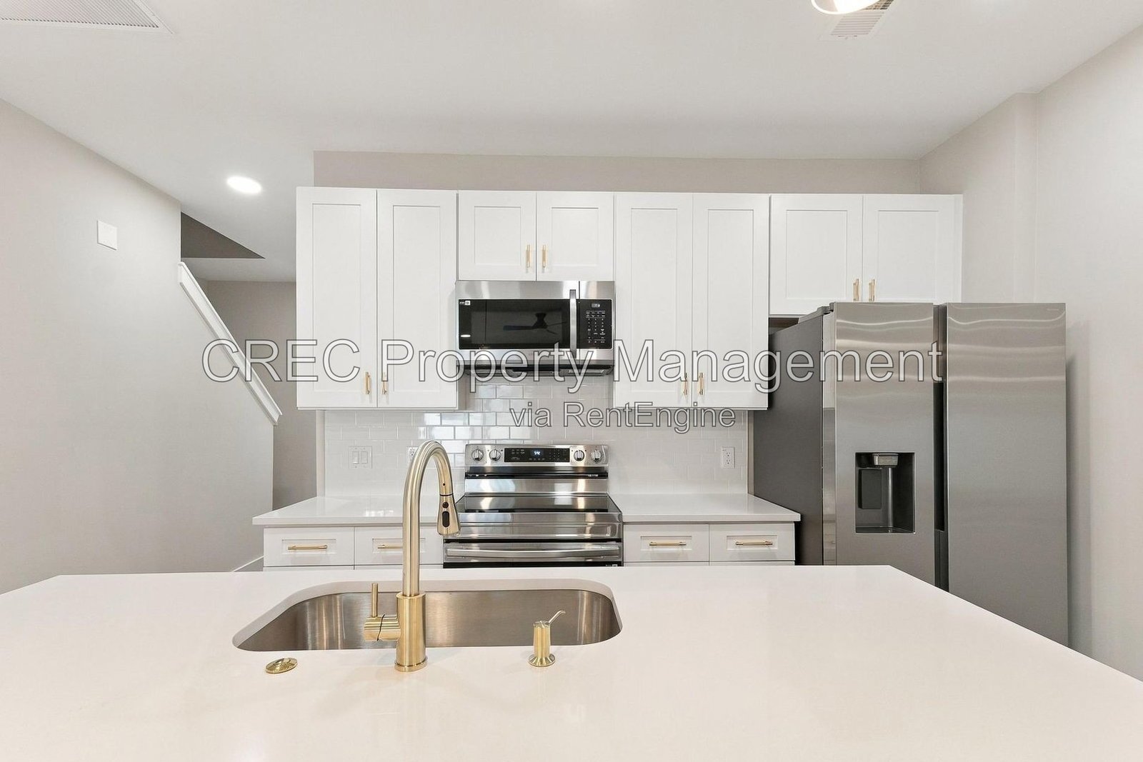 Charming Goose Creek Town Home: Space, Comfort, and Convenience property image