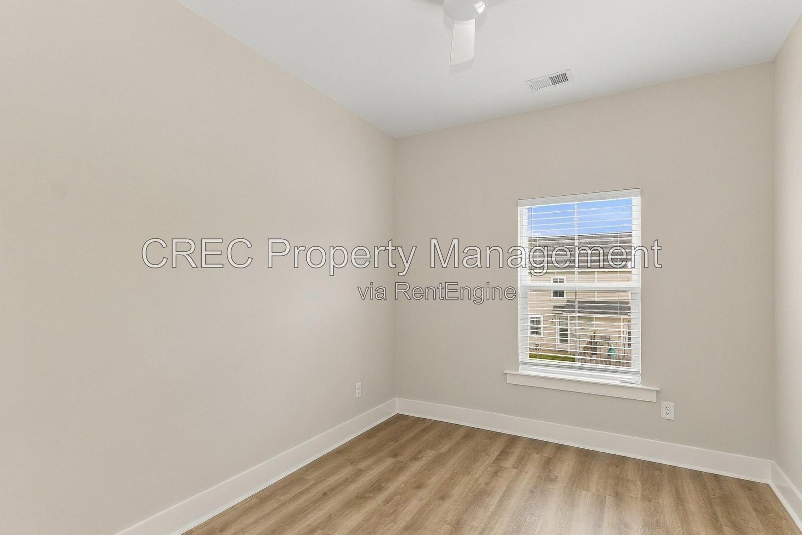 Charming Goose Creek Town Home: Space, Comfort, and Convenience property image