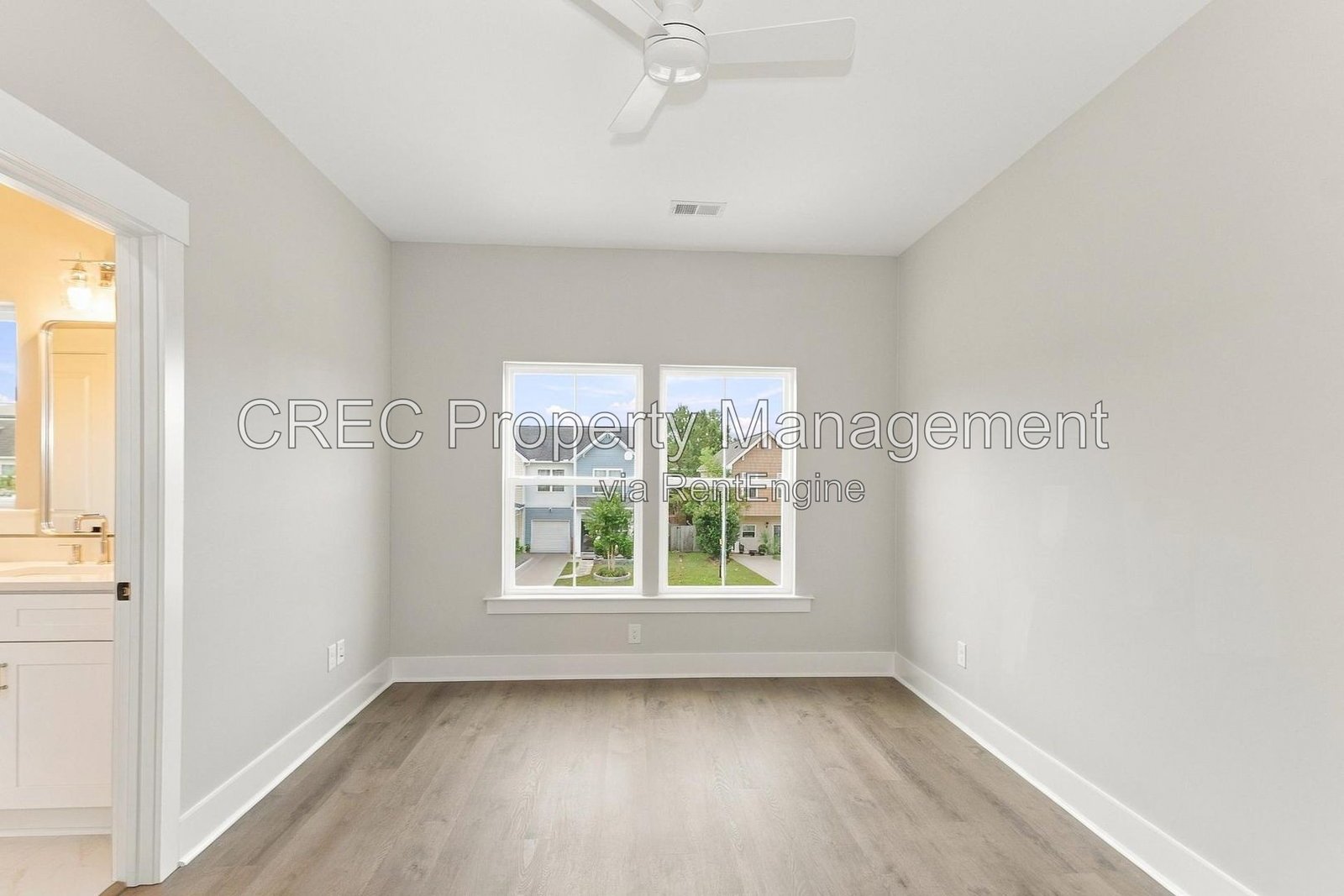Charming Goose Creek Town Home: Space, Comfort, and Convenience property image
