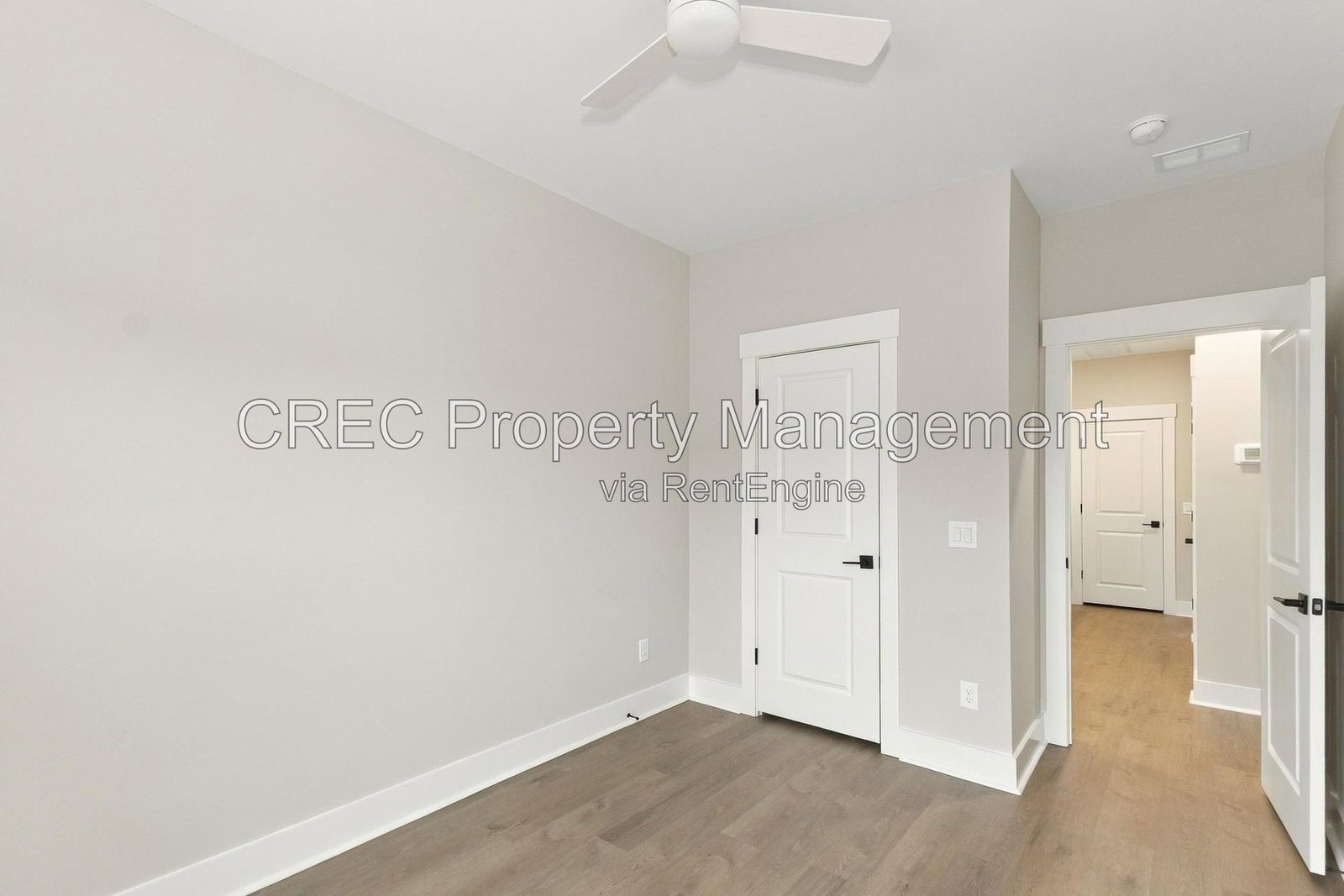 Charming Goose Creek Town Home: Space, Comfort, and Convenience property image