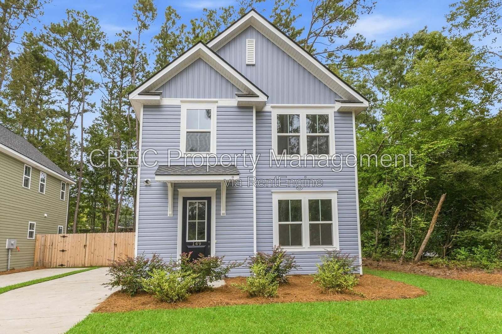 Charming 3 Bed 2.5 Bath Summerville Home on Limehouse Drive property image