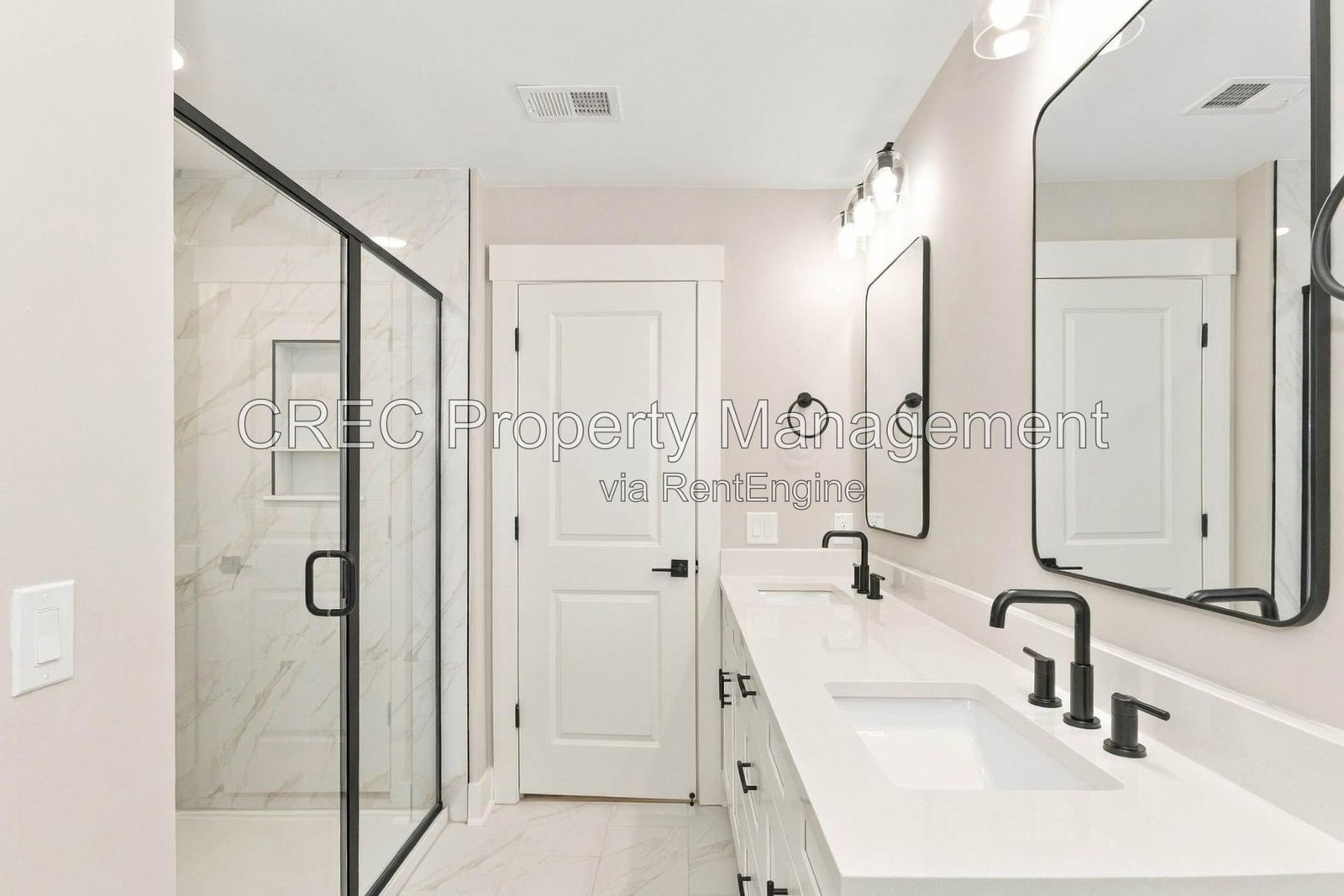 Charming 3 Bed 2.5 Bath Summerville Home on Limehouse Drive property image