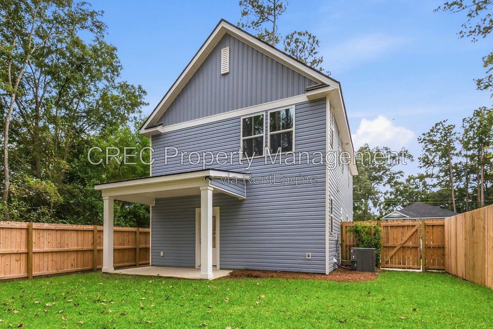Charming 3 Bed 2.5 Bath Summerville Home on Limehouse Drive property image