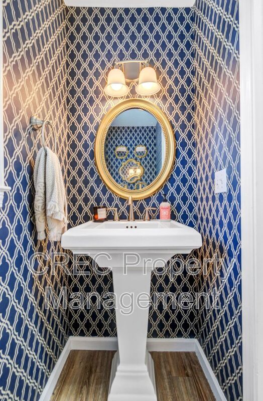 Charming Updated Home in Sought-After Ashborough Neighborhood property image