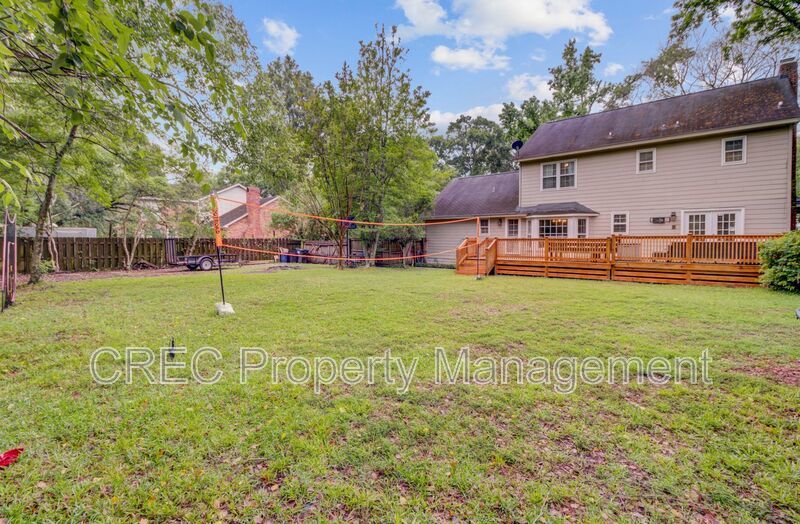 Charming Updated Home in Sought-After Ashborough Neighborhood property image