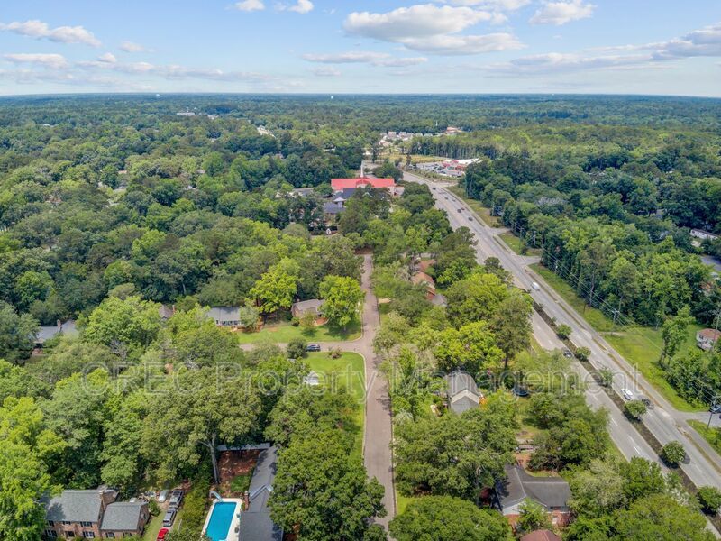 Charming Updated Home in Sought-After Ashborough Neighborhood property image